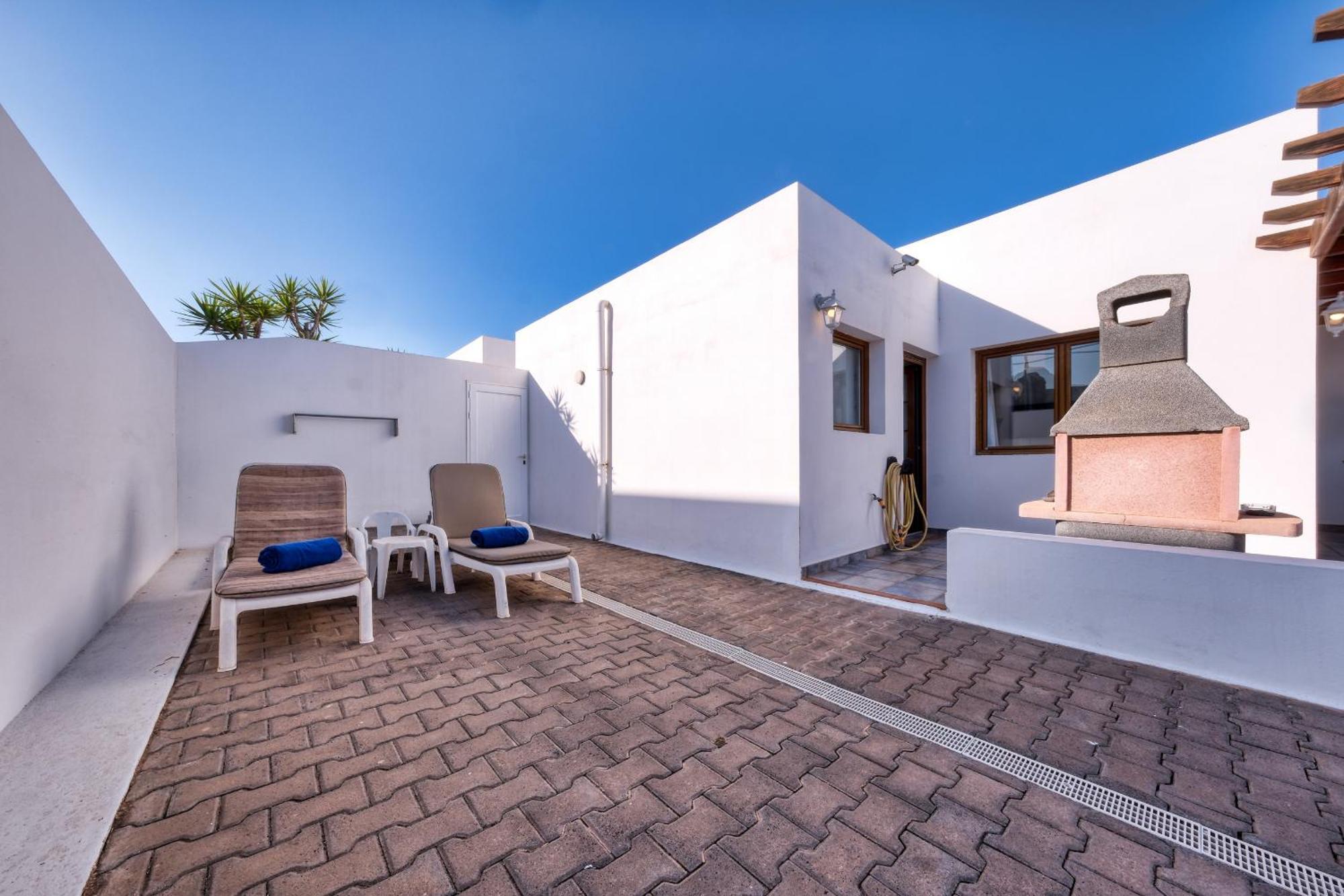 Lava And Sea- Private Pool, Amazing Sea Views Villa Playa Blanca  Ngoại thất bức ảnh